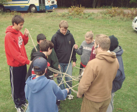 Kids Solving Rope Puzzle